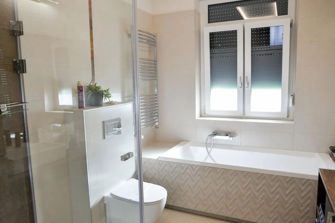 Apartment Foeldi Paradicsom Vendeghaz Hajduszoboszlo Hungary
